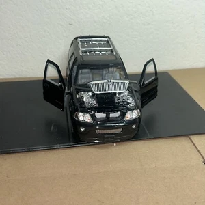 Jada Dub City Kustoms 1:24 Lincoln Navigator #536 Die Cast Metal Missing Mirror - Picture 1 of 10