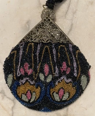 Bolso de Mano Art Noveau Carnaval Multicolor Vidrio Cuentas Metal Filigrana Foto 1 de 4