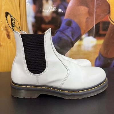 Dr. Martens 2976 YS Chelsea Boots Mens Size 9 Leather Slip On Yellow Stitch - Image 1 of 4