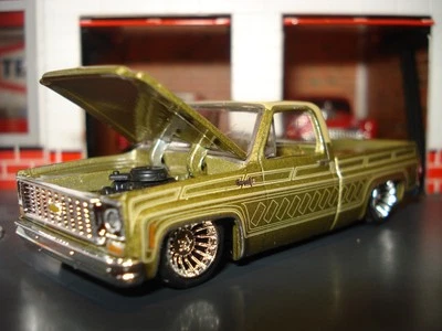 1979 CHEVROLET CHEYENNE SQUARE BODY TRUCK LIMITED EDITION 1/64 COOL M2 PICKUP - Image 1 of 4