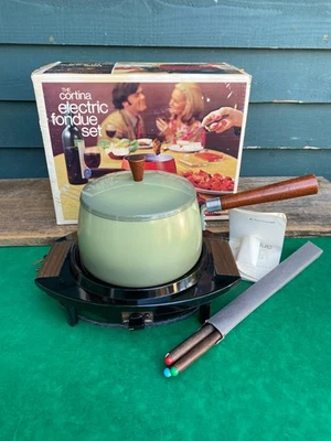 Juego de fondue eléctrica Cornwall de aguacate "The Cortina" vintage años 70 horquillas a juego Foto 1 de 4