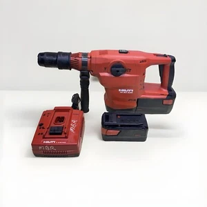 HILTI CORDLESS ROTARY HAMMER  DRILL TE 60 - A36, (2) BATTERIES + CHARGER #5 - Picture 1 of 11