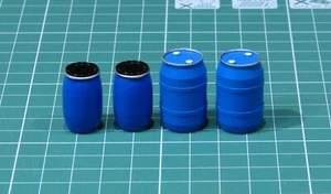 JUEGO DE TAMBORES DE ALMACENAMIENTO QUÍMICO DE PLÁSTICO 1 #E039 1/35 EUREKA - Imagen 1 de 1