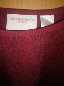 LIZ CLAIBORNE DEEP RED AND BURGUNDY LONG SLEEVE T-SHIRT SIZE M - Picture 1 of 3