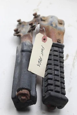 1981 HONDA ATC185S ЛЕВАЯ ПРАВАЯ ОПОРА ДЛЯ НОГ КОЛЫШКИ СТУПЕНИ - Изображение 1 из 4