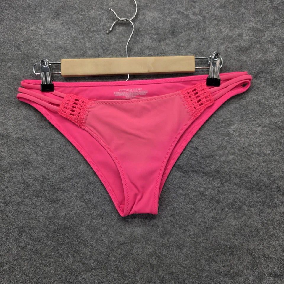Parte inferior de bikini Victoria's Secret para mujer rosa medio con tiras ganchillo descarado Foto 1 de 4