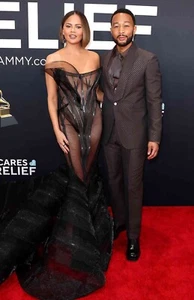 Fotos de moda alfombra roja de los premios Grammy 2025 - Foto impresa brillante 4x6 - Imagen 1 de 1