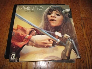 MELANIE - COLLECTION OF MELANIE RECORDS - LOT OF 3 LPS - Picture 1 of 3