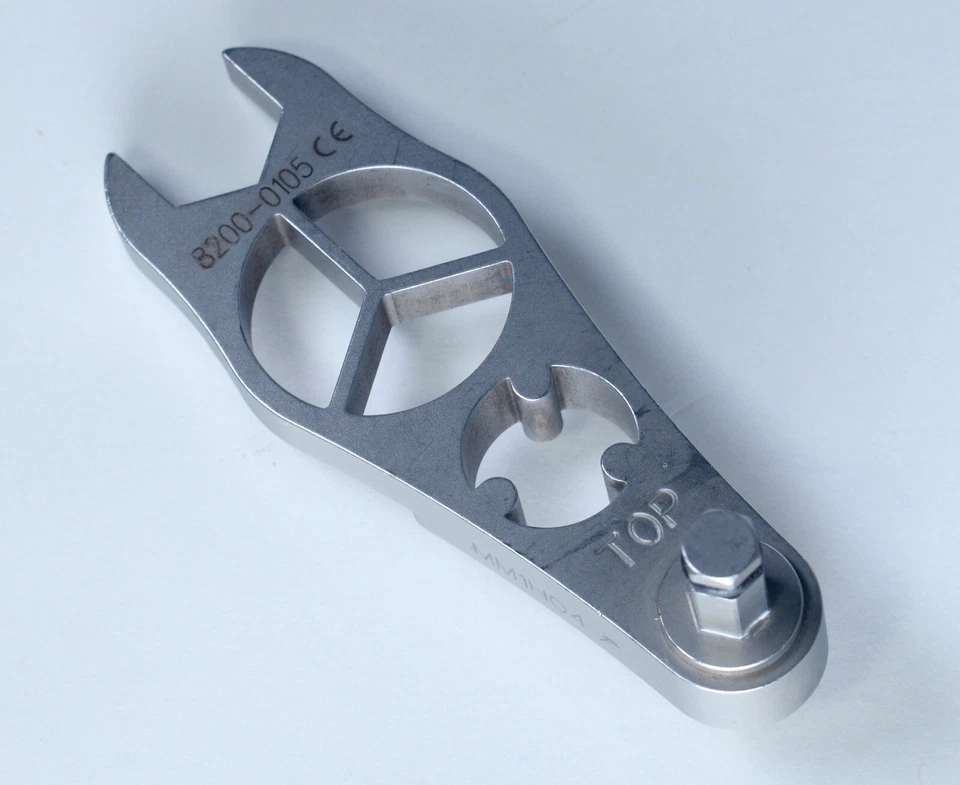 Conjunto de llave quirúrgica Howmedica #82000105 Escorpio Foto 1 de 1