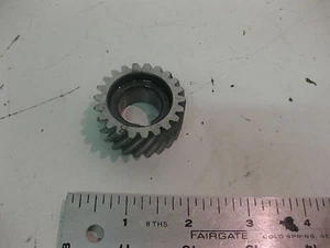 1978 YAMAHA DT125E DT 125 VINTAGE MOTOR CRANK SHAFT GEAR HARDWARE - Picture 1 of 4