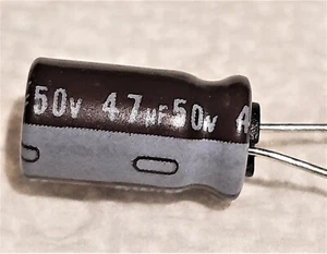 Lot of 10 Nichicon UPW1H470MED 47uF 50VDC - Picture 1 of 4
