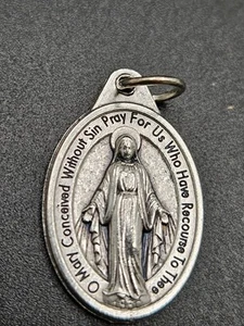 Antique catholic Saint Miraculous Mary large religious pendnt Italy - Picture 1 of 4