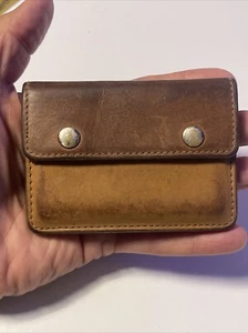 Portafoglio porta carte FOSSIL vintage da gentiluomo in pelle marrone portamonete. - Foto 1 di 20