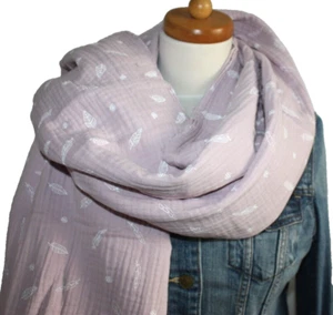 Musselin Stoff 1,50 x 1,35 rosa weiß Federn Punkte dreilagig Triple Gauze - Bild 1 von 4