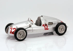 Nuovo CMC Auto Union Typ D #12 GP Francia 1939 Müller 1:18 modellino auto M089 KidBX - Foto 1 di 9