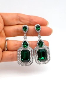 Green Emerald Simulated Diamond Cocktail Gatsby Drop Earring White Gold Plated - Picture 1 of 6
