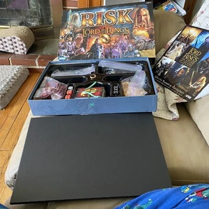 Parker Brothers 40833 Risk Lord of the Rings Board Game 100% w/ replacement Die - Picture 1 of 9