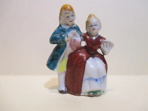 Vtg Occupied Japan Porcelain Colonial Man & Woman Figurine Aprx 2.25" Tall - Picture 1 of 6
