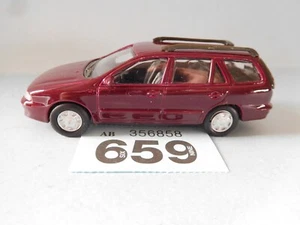 Maisto 1/43 - Fiat Marea Weekend Burgundy (659) - Picture 1 of 6
