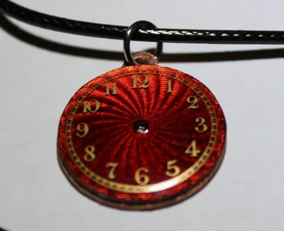 COLLAR COLGANTE CARA ROJA Foto 1 de 4