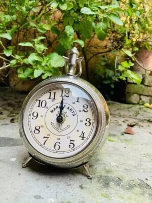 Victoria Design Vintage per Decorazione da Tavolo e Memorabile Orologio da Ta... - Immagine 1 di 3