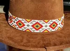 Amérindien Style Artisanat Rouge Blanc Géométrique Ruban de Chapeau / Casque - Picture 1 of 2