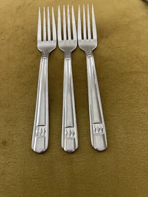 (3) Обеденные вилки CUISINEINART WESTLAKE бриллиант 18/10 из нержавеющей стали столовые приборы - Изображение 1 из 4