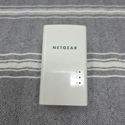 NETGEAR Powerline 1200  PL1200S Ethernet LAN Extender - Image 1 of 4