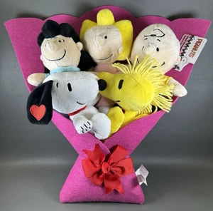 Peanuts Gang Plush 16” Bouquet Love Perfect 4 Easter! Charlie Brown Snoopy Cute - Picture 1 of 5