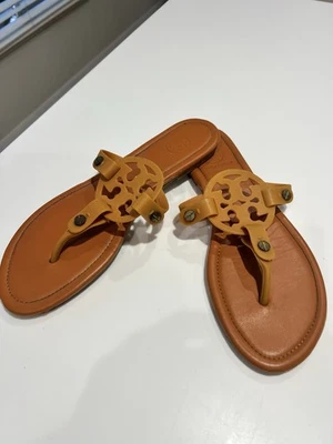 Sandalias Tory Burch MILLER Orange Fit Flop Tanga Mujer Talla 10 Foto 1 de 4