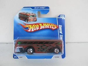 Hot Wheels Surfin Schhol Bus hw city works 111 automodello flames 2009 - Foto 1 di 2