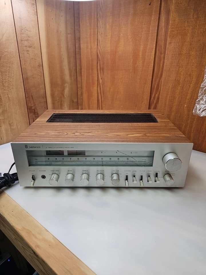 Vintage Sherwood Electronic Labs Model S-7650 CP AM/FM Stereo Receiver - Image 1 of 4