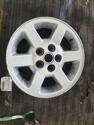 03 04 Land Rover Discovery Wheel Alloy 16x7, 6 Spoke - Image 1 of 4