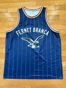 Camiseta deportiva de baloncesto Fernet Branca rara #45 logotipo de águila patriótica americana talla XL - Imagen 1 de 4