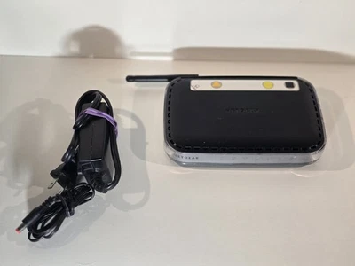 NETGEAR Wireless N 150 Router WNR1000 v2  - Image 1 of 4