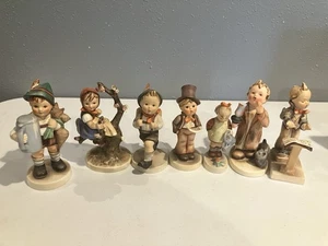 Vintage Goebel Hummel Deutsche Figurensammlung insgesamt 8 Figuren - Bild 1 von 13