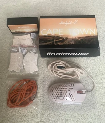 Finalmouse Ultralight 2 Cape Town Computer Gaming Mouse White 47g + INFINITYSKIN - Image 1 of 4