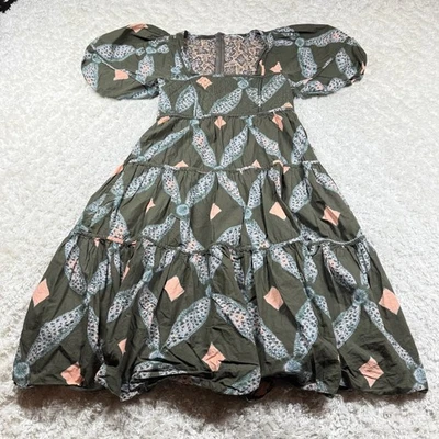 Vestido Ulla Johnson Nora em camadas verde oliva rosa estampa de diamante manga folhada algodão - Imagem 1 de 4