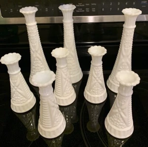 Set of 8 Vintage Anchor Hocking Stars & Bars White Milk Glass Bud Vases 9" & 6" - Picture 1 of 4