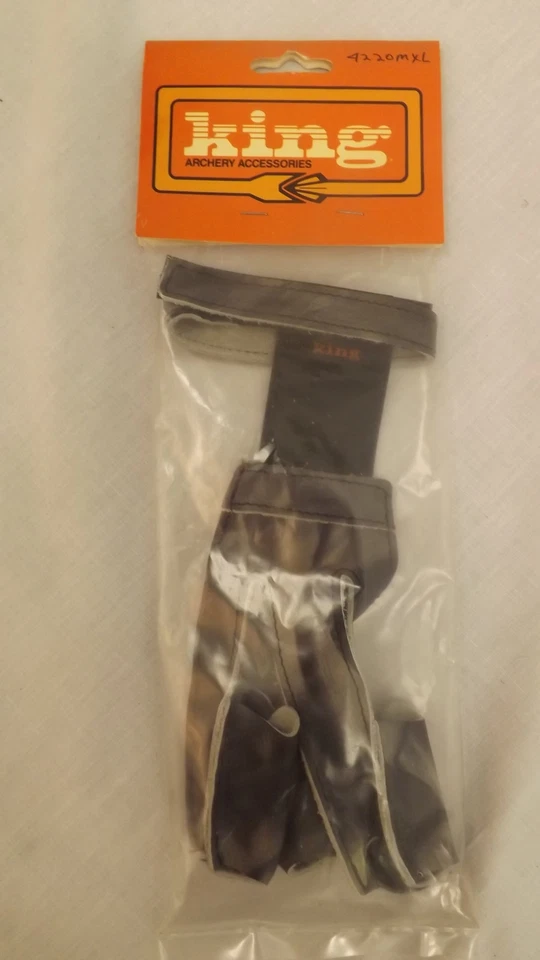 PSE KING Gray/Black Camo & Leather 3 Finger Shooting Glove sz XL NEW 4220MXL - Image 1 of 4