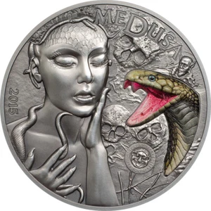 2015 - Palau - $ 10 - Mythische Kreaturen - Medusa - Silbermünze - 2 Oz Ag - Bild 1 von 2
