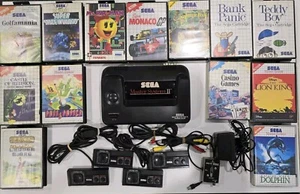 SEGA MASTER SYSTEM II WITH 4 CONTROLLERS AND 13 GAMES - Picture 1 of 6
