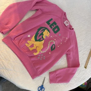 Midnight Rider Leo Sweatshirt Womens M Pink Zodiac Lion Astrology Graphic USA - Picture 1 of 6