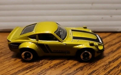 Hot Wheels Custom Datsun 240Z Exclusive Design & Color GREEN 1:64 Toy CAR - image 1 of 4