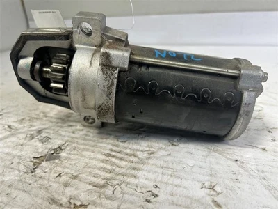 Motor de arranque Ford Transit Connect 2019-2021 usado OEM Foto 1 de 4