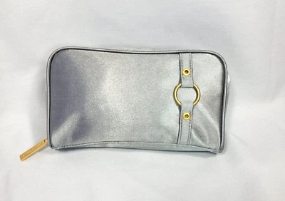 Bolsa de viaje cosmética satinada plateada de colección Estee Lauder bolsa de maquillaje 7" Foto 1 de 4