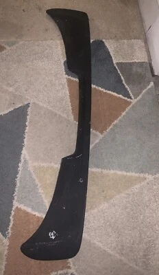 Alerón trasero Ford Escort GT 1ª generación negro de fábrica 1,9 L alto rendimiento 88-90 Foto 1 de 4