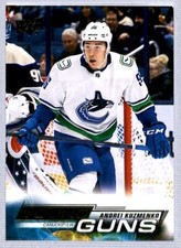 2022-23 Upper Deck Young Guns Andrei Kuzmenko Rookie #465 NOT MINT Vancouver