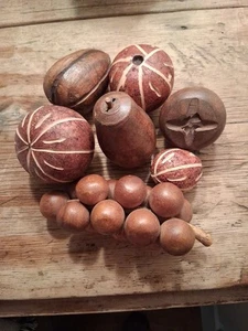 Vintage mcm Holz Obst Trauben Birne Eichel usw. 7 Stück. - Bild 1 von 6