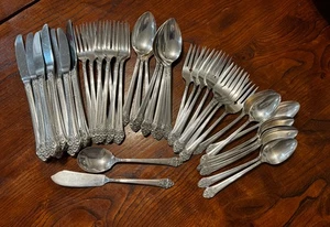 Juego de cubiertos Plantation Silverplate 1881 Rogers Oneida 42 piezas servicio para 8 ++ - Imagen 1 de 12